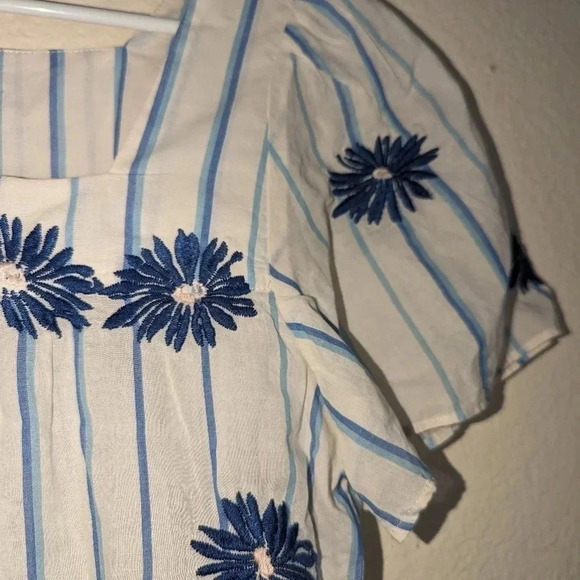 Floral Embroidered Butterfly Top in Stripe - Picture 6 of 10